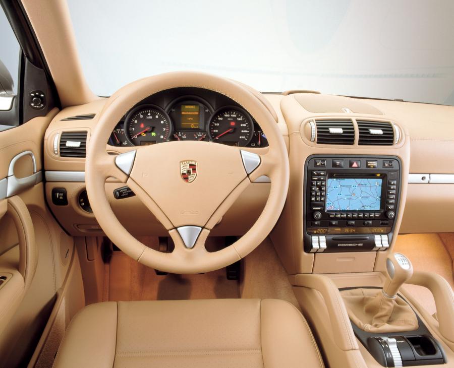 Porsche Cayenne 2007 года  (фото 49 из 52)